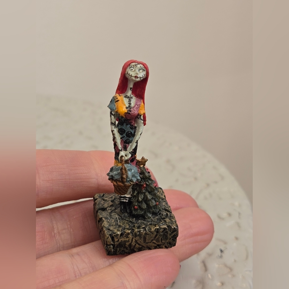 The Disney Store Tiny Kingdom - Sally